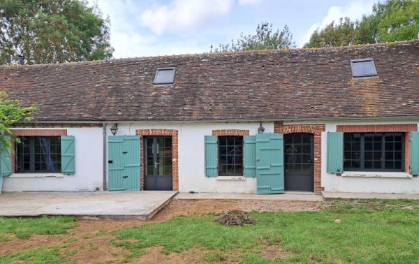 L'Élégance du Noir en Aluminium pour vos menuiseries, essayez!