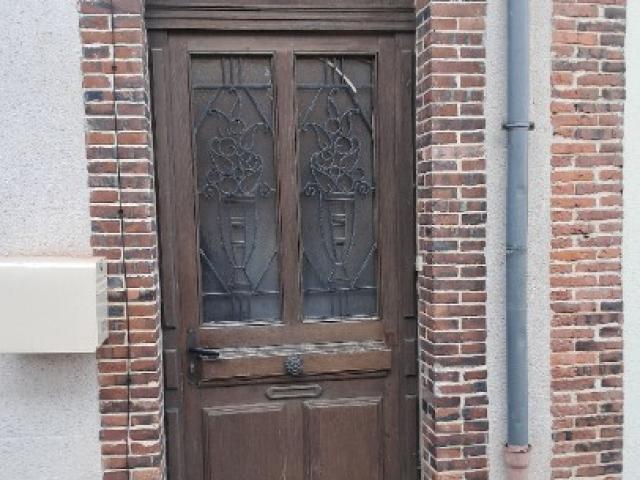 Focus Chantier : Installation d’une porte d'entrée en aluminium à Brezolles